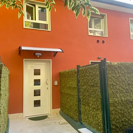 Tiffany Apartman Verona