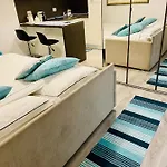 Tiffany Апартаменты